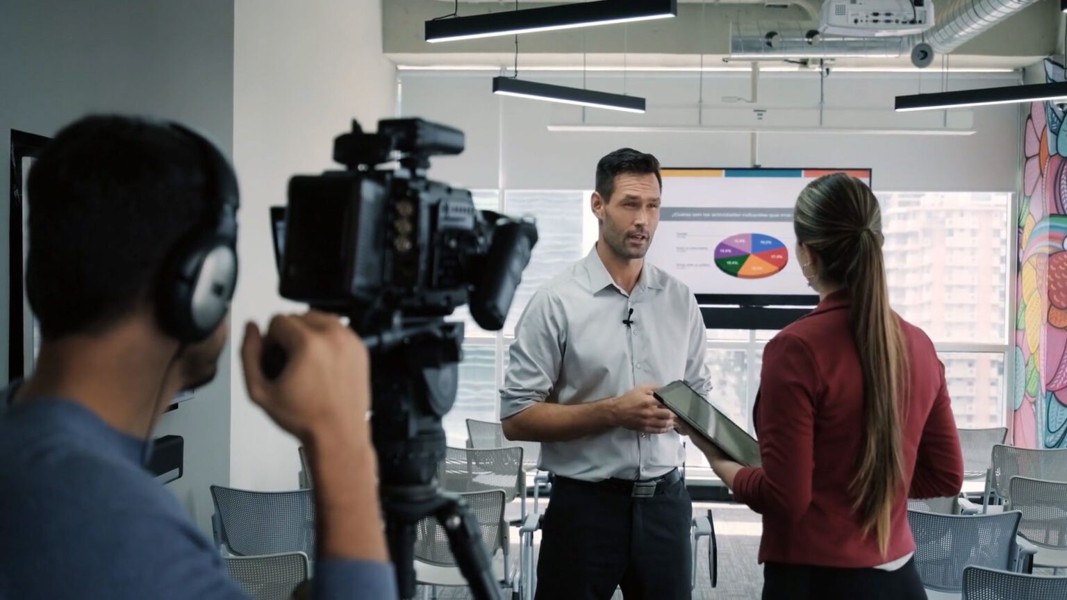 Factors to consider when considering whether to outsource video production or bring it in-house